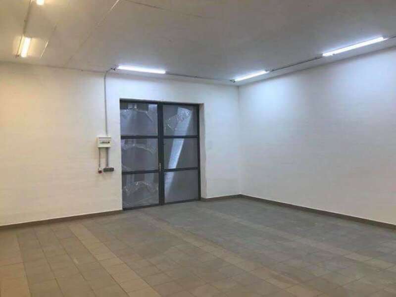 Halle in Sollenau - Bild 2 Halle in Sollenau - Bild 2