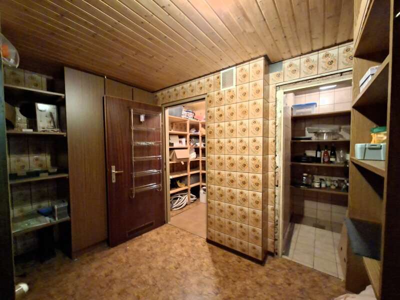 15715-Lagerraum Keller