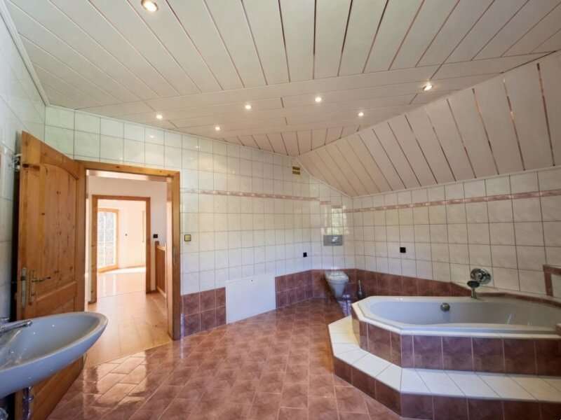 Haus Kernhof: 15971-Badezimmer Wohnhaus 2 15971-Badezimmer Wohnhaus 2