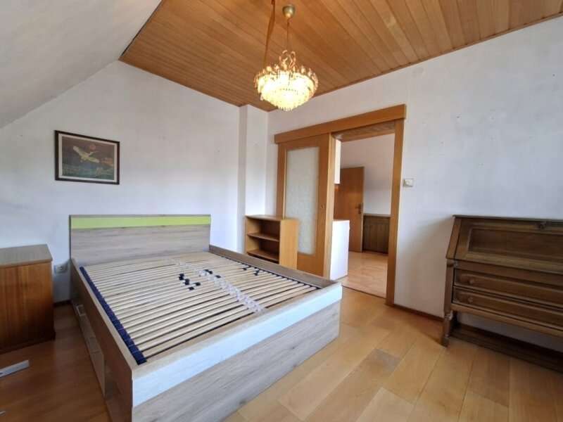 15975-Schlafzimmer 1 DG