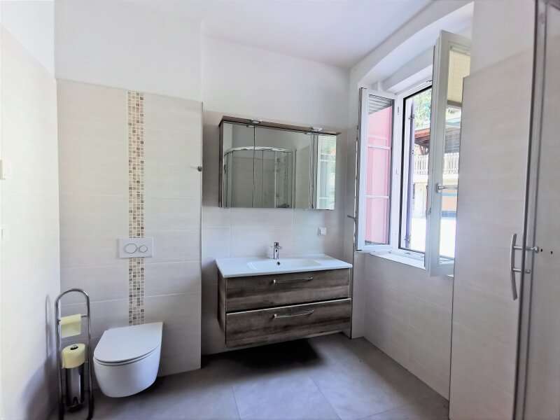 Mietwohnung Gratkorn: Badezimmer Badezimmer