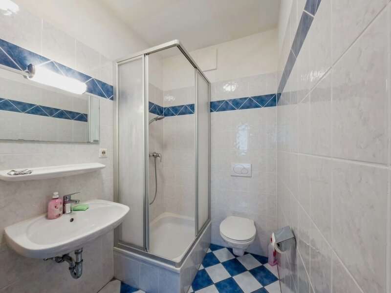 Mietwohnung Graz: Dusche/WC Dusche/WC