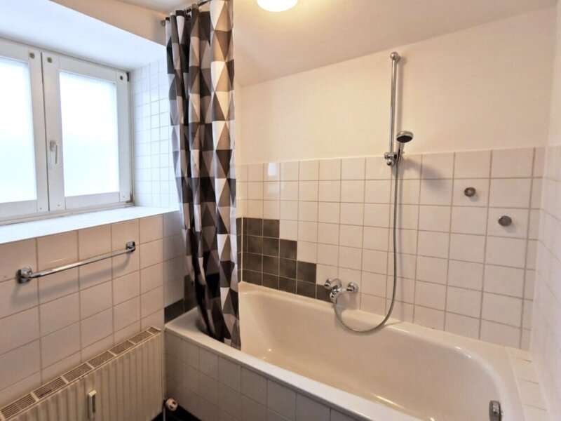 Mietwohnung Langenwang: 26750-Badezimmer 26750-Badezimmer