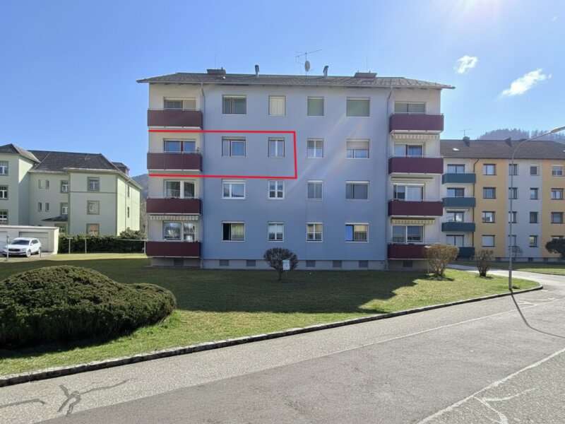 Eigentumswohnung Kindberg: Ansicht West - Balkon Ansicht West - Balkon