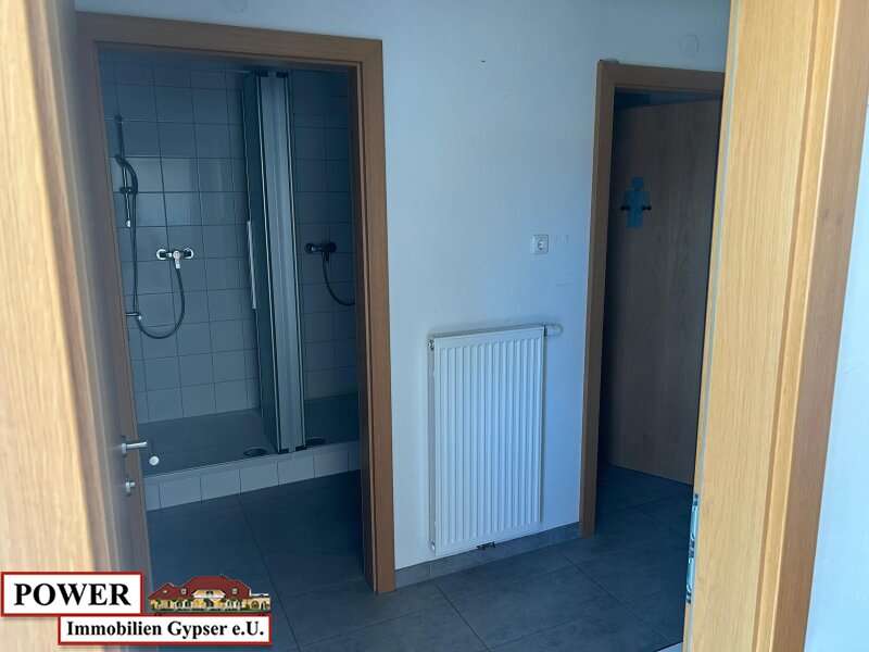 Praxisfläche in Schalchen - Bild 3