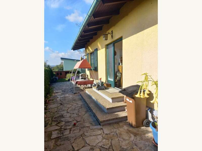 Bungalow in Raschala - Bild 10 Bungalow in Raschala - Bild 10