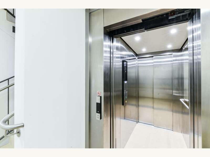 20150318Dunklergasse211072