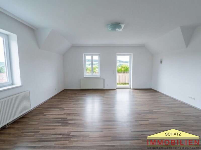 Mietwohnung Berndorf: Wohnzimmer Wohnzimmer
