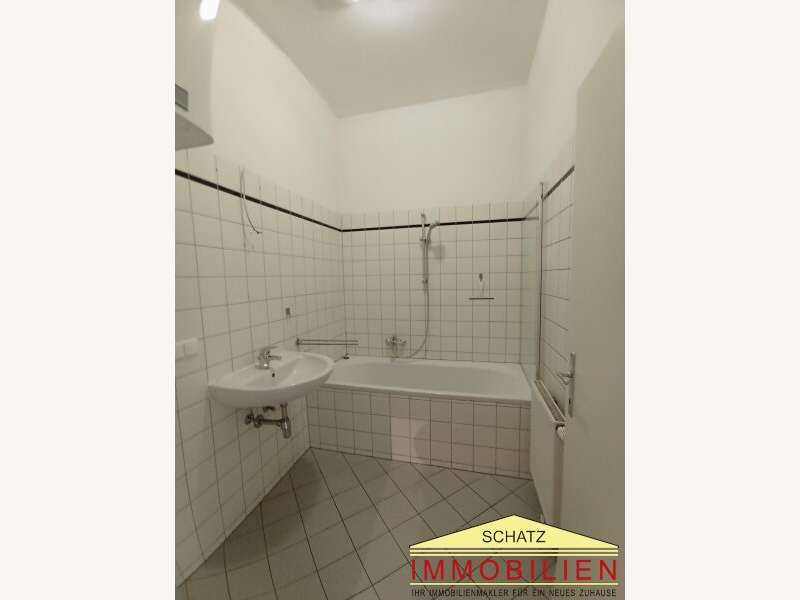 Mietwohnung Neuhaus: Badezimmer Badezimmer