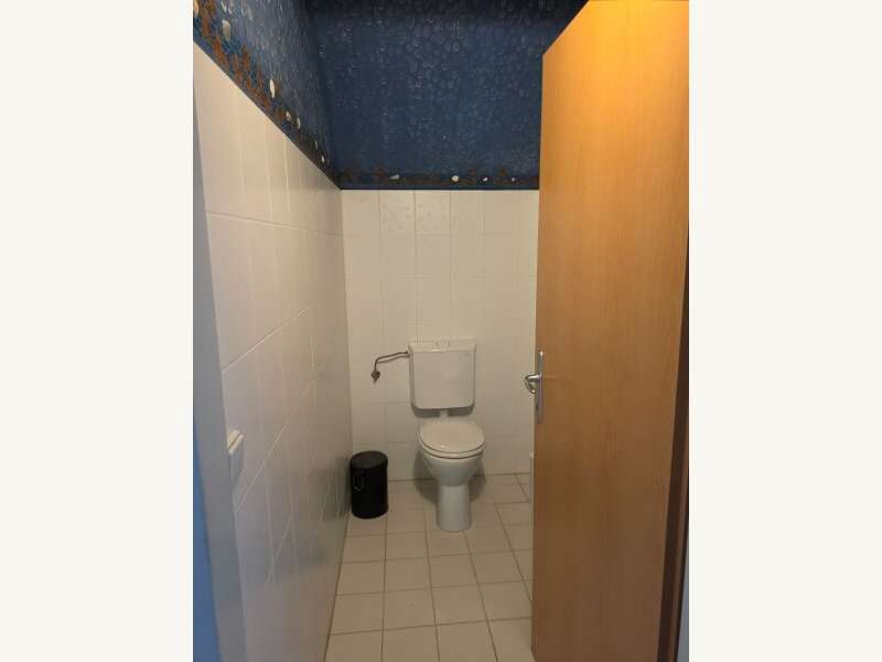 Einfamilienhaus Bruck an der Leitha: WC im Obergeschoß WC im Obergeschoß