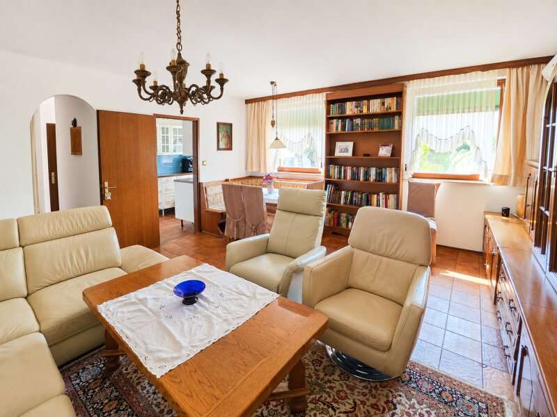 Mehrfamilienhaus Bad Deutsch-Altenburg: Wohnzimmer Hoftrakt Wohnzimmer Hoftrakt