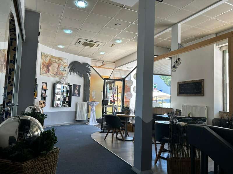 Halle in Gloggnitz - Bild 5