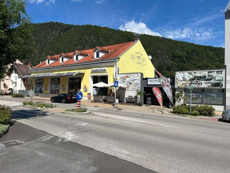 Halle in Gloggnitz - Bild 16